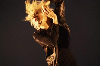 Louise-Lecavalier-©-Andre-C