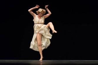Isadora-Duncan-©-Camille-Bl