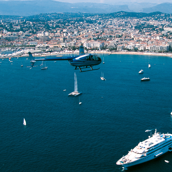 AZUR HELICOPTERE